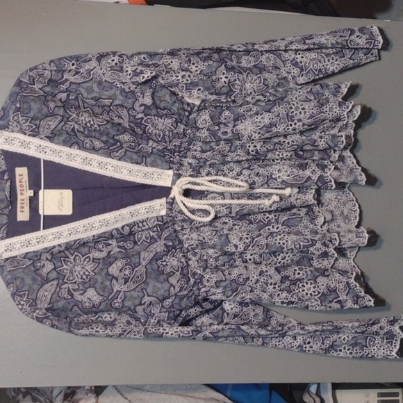 FREE PEOPLE Anissa Floral Print Embroidered Tie-Front Bed Jacket  size xs - Picture 1 of 12